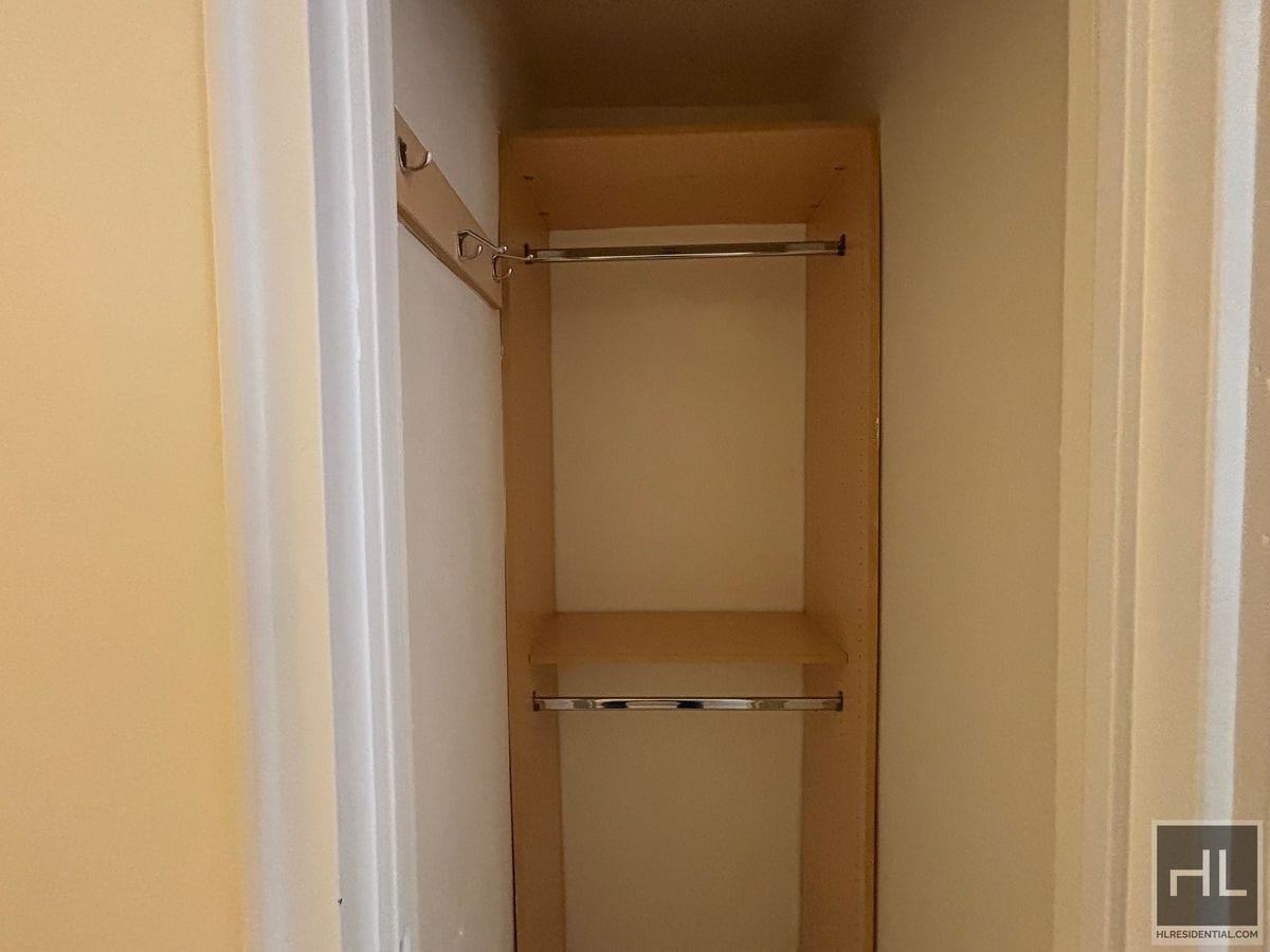 Building Photo - EAST 56 STREET