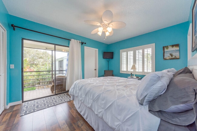 Building Photo - 917 Coquina Ln