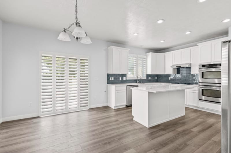 Building Photo - 4127 W Red Orch Wy