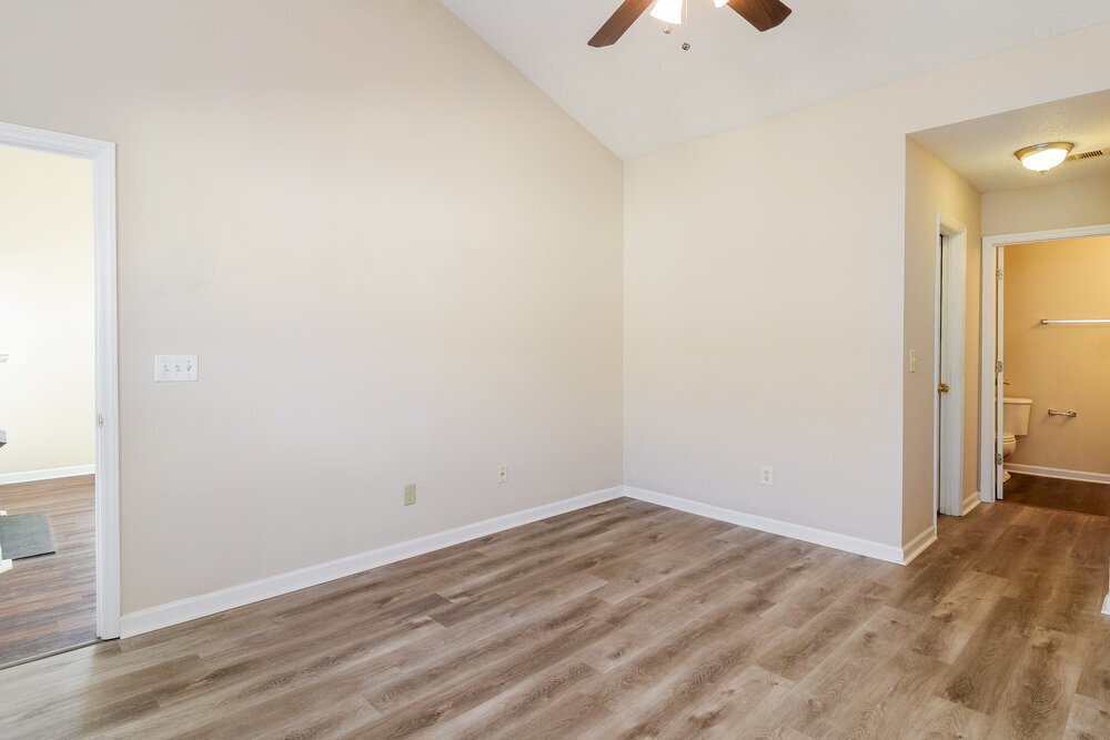 Building Photo - 640 Piermont Ct