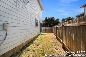 Building Photo - 102 Kenrock Dr