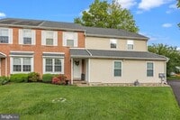 Building Photo - 560B Thrush Ct