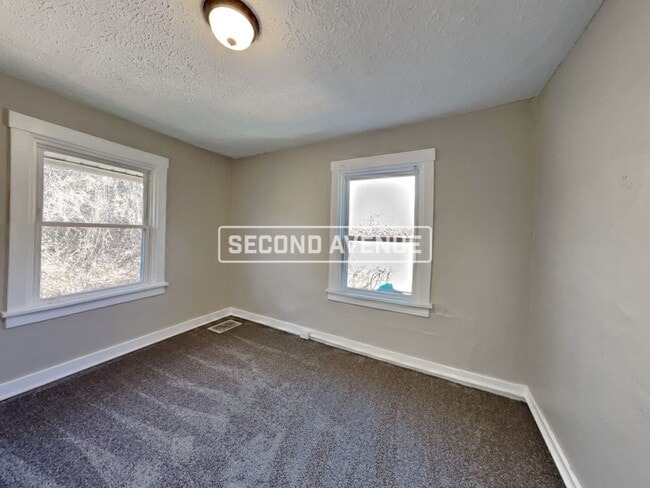 Building Photo - 316 Overbrook Blvd