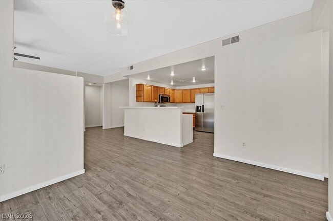 Building Photo - 908 Domnus Ln