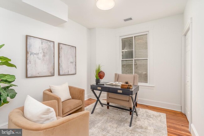 Building Photo - 1683 35th St NW