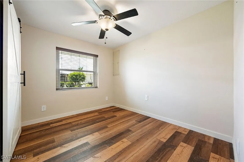 Building Photo - 2115 St Croix Ave