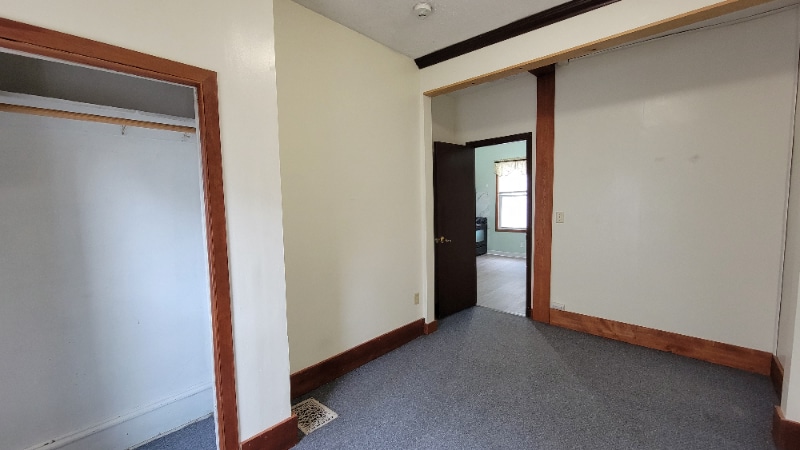 Building Photo - 1918 Hughitt Ave