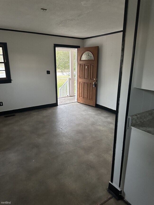 Building Photo - 3 br, 1 bath House - 1715 Clinton Street