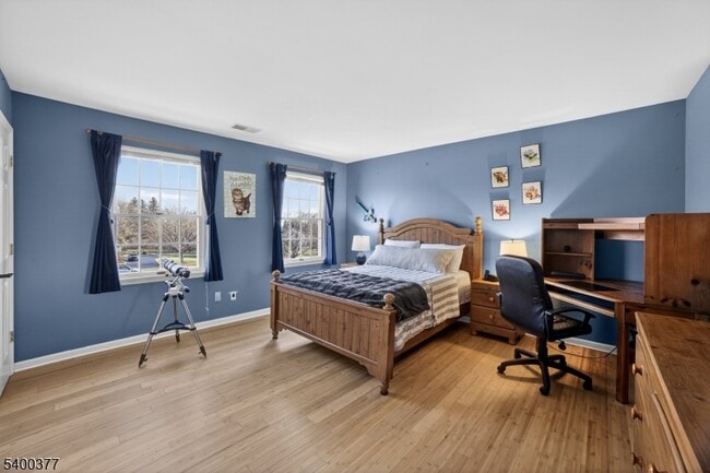 Building Photo - 7 Sun Valley Way