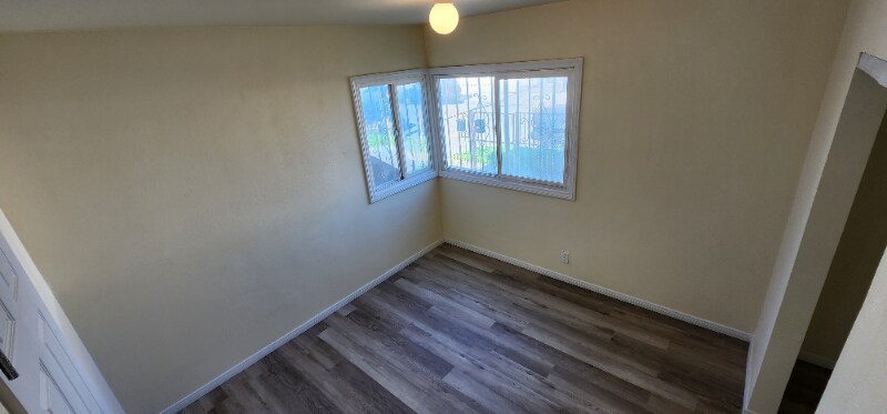 Building Photo - 408 W Laurel St