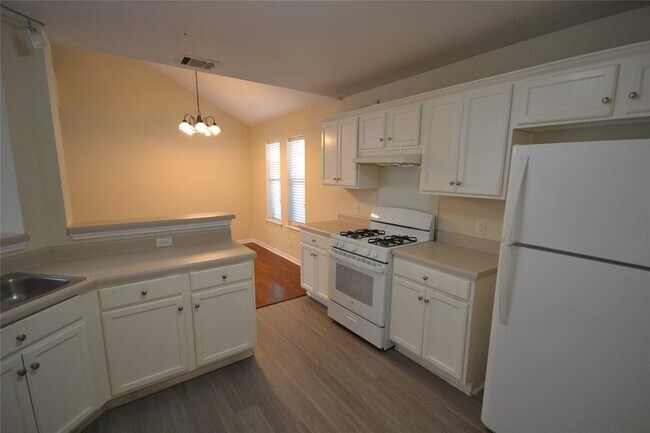 Building Photo - 21320 Byerly Turk Dr