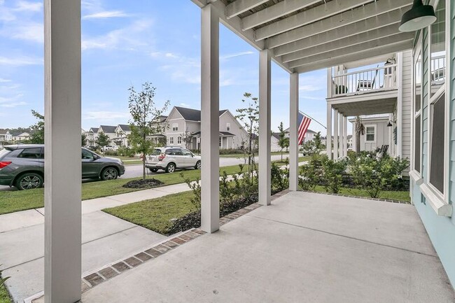 Building Photo - 313 Baritone Rd