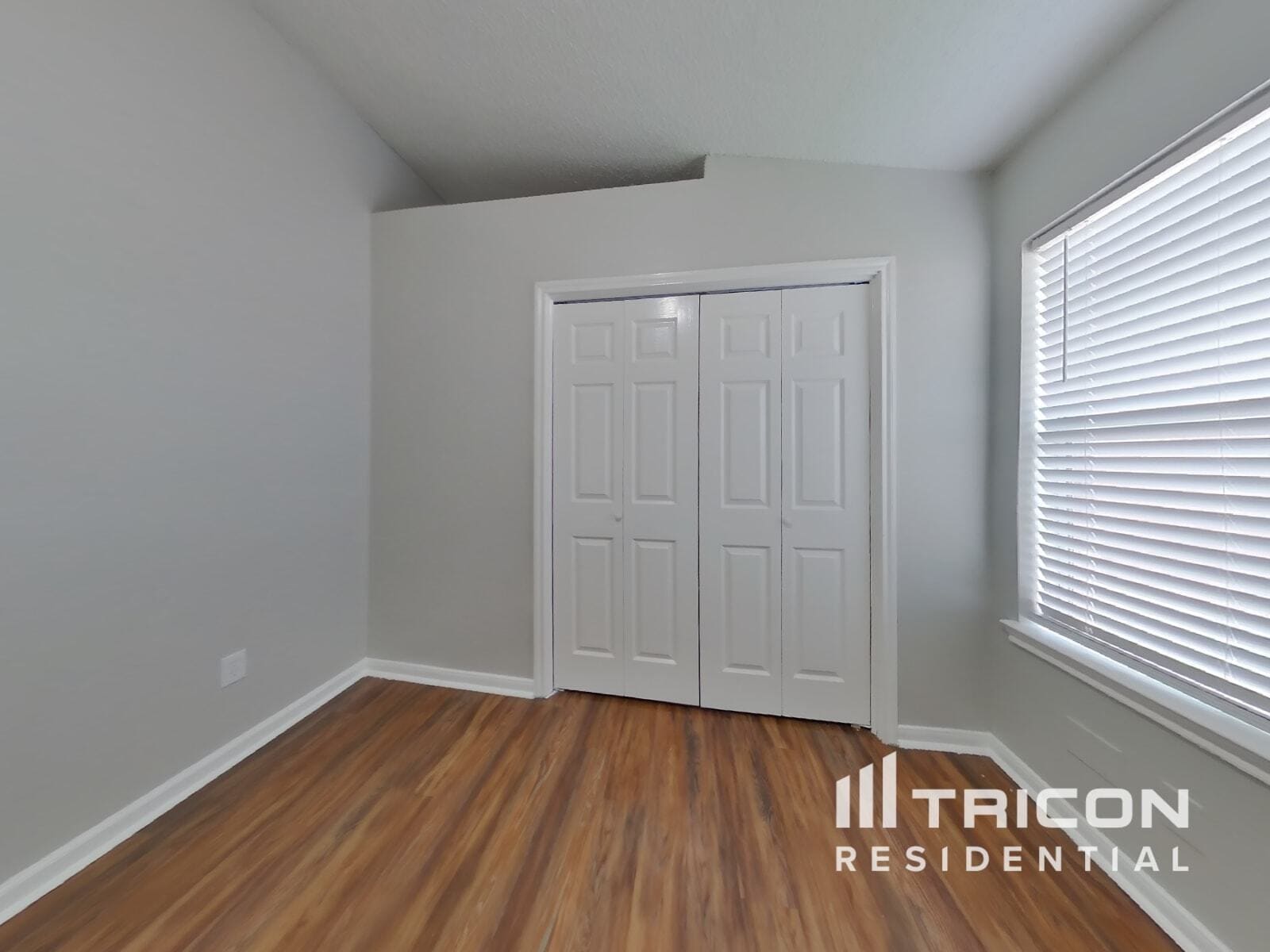 Building Photo - 3142 Boynton Dr