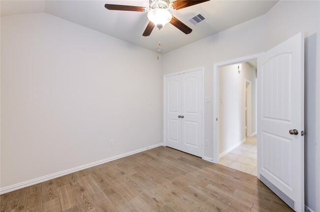 Building Photo - 3418 Auburn Creek Cir