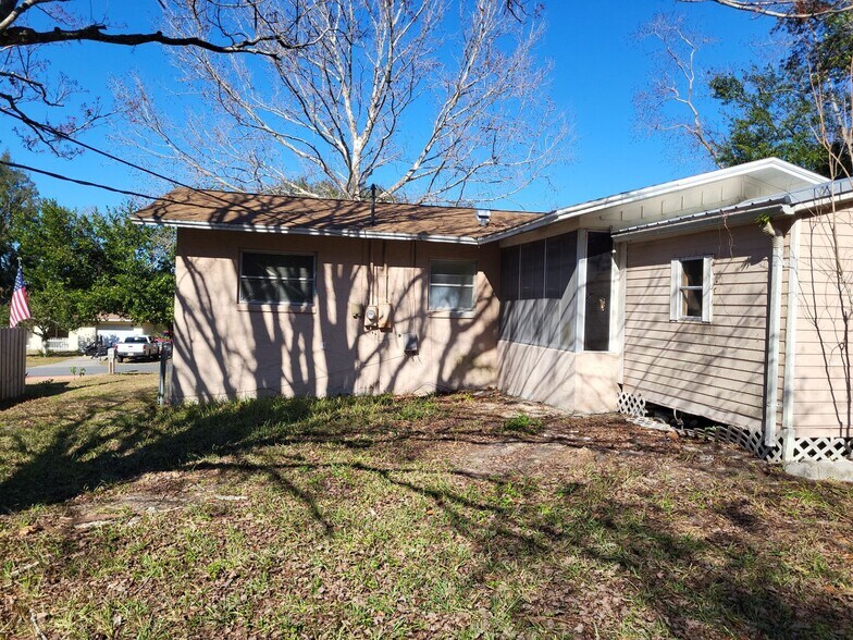Building Photo - 20 New Florida Ave