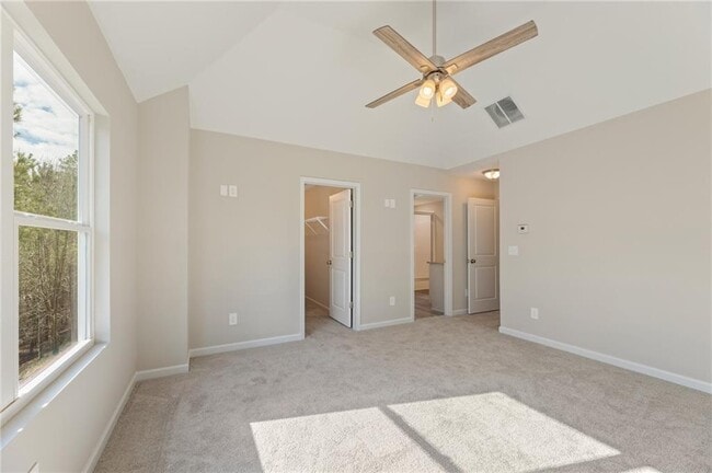 Building Photo - 1038 Valley Rock Dr