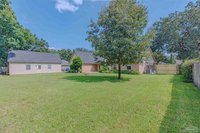 Building Photo - 2416 Reservation Rd