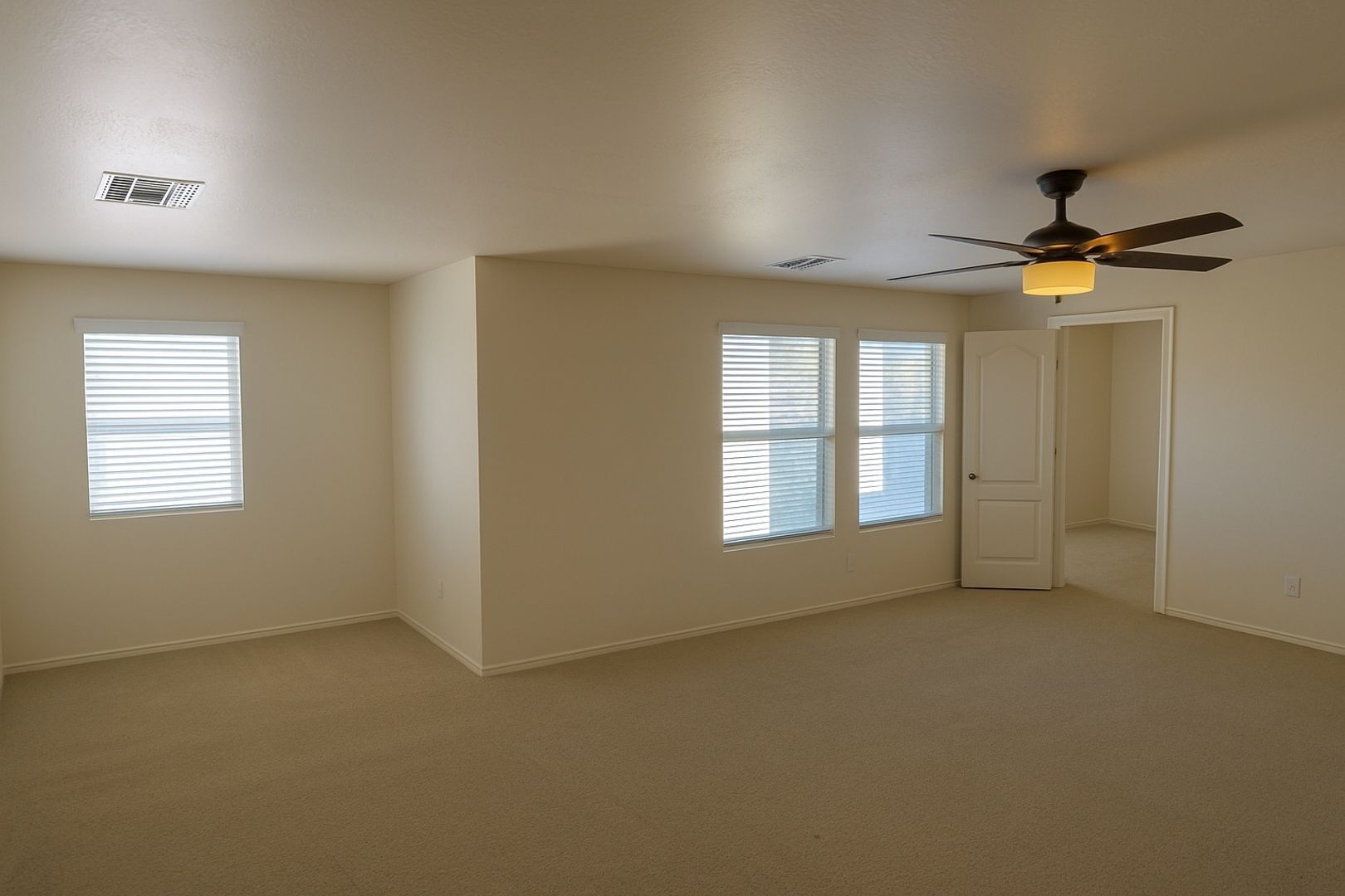 Building Photo - 21008 W Ridge Rd