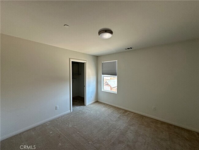 Building Photo - 15176 Sheridan Ct