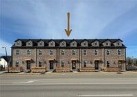 Building Photo - 5906 S Bellview Rd