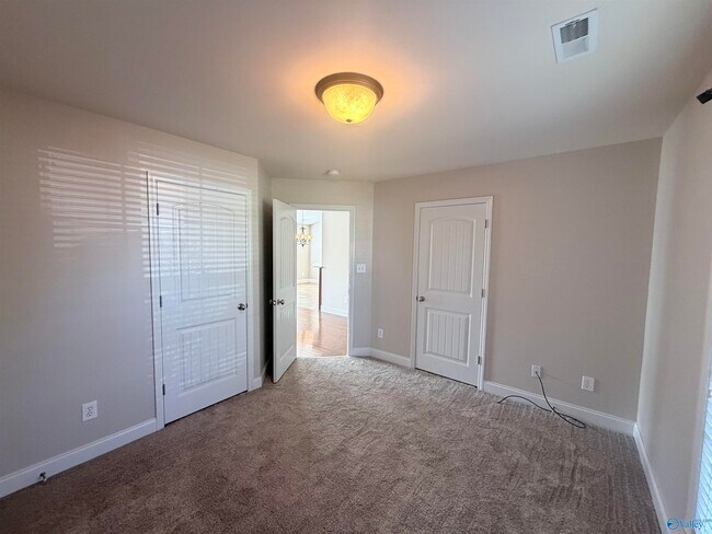 Building Photo - 110 Autumn Haven Ln