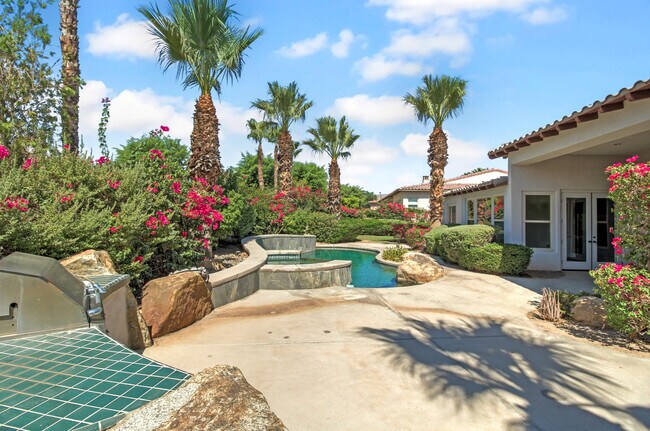 Building Photo - 81075 Giacomo Way