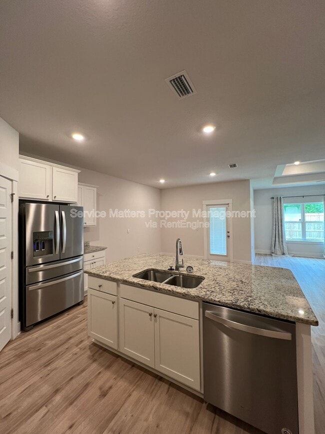 Building Photo - 5745 Danbury Blvd