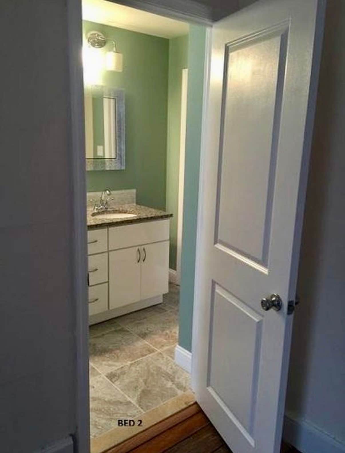 Building Photo - 305 Mifflin St