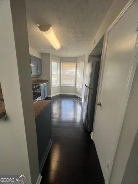 Building Photo - 9442 Cypress Ln