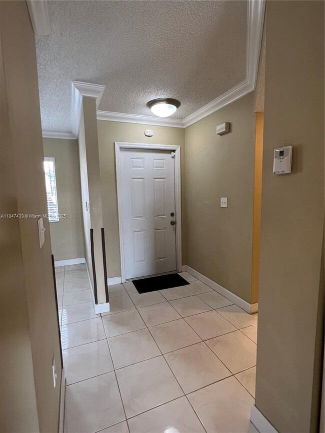 Building Photo - 17798 SW 139th Ct