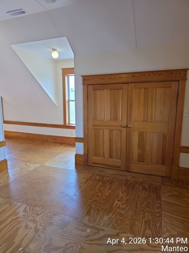 Building Photo - Welcome to coastal living in the heart of Manteo 1 Bedroom 1 Bath