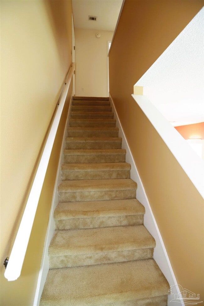 Building Photo - 4006 Glenway Dr