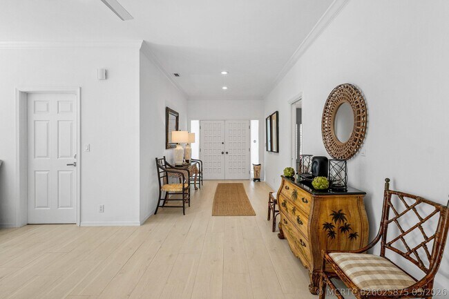 Building Photo - 1100 N Ocean Blvd