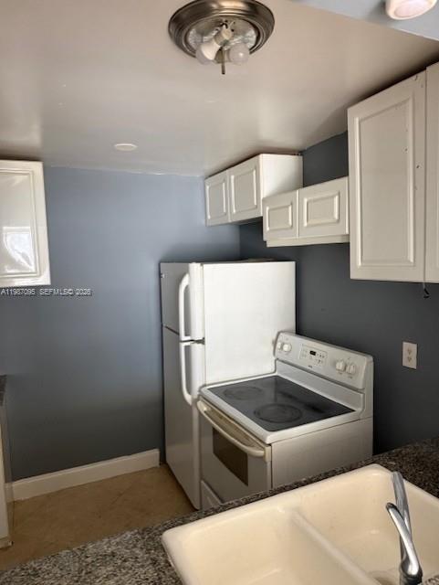 Building Photo - 488 NW 165th St