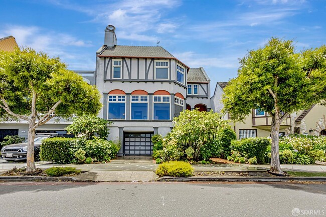 Primary Photo - 181 Marina Blvd