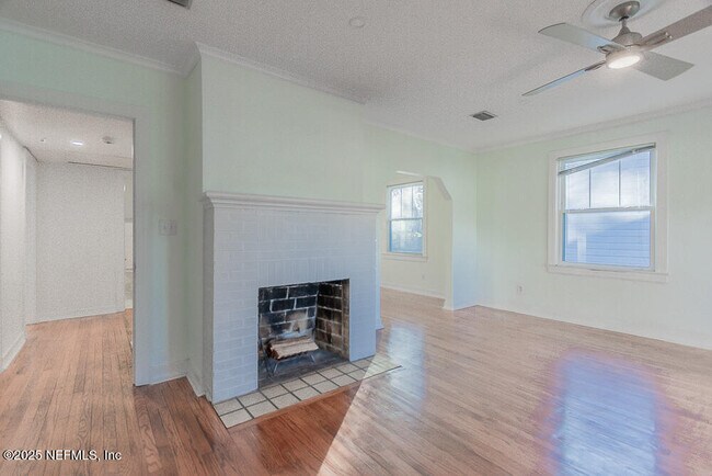 Building Photo - 3620 Myra St