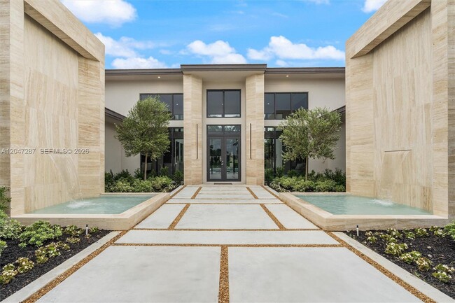 Building Photo - 14930 SW 16 Ct
