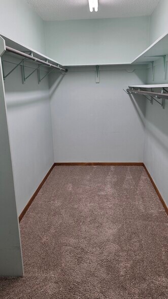 large walk-in closet in MBR - 620 East St S