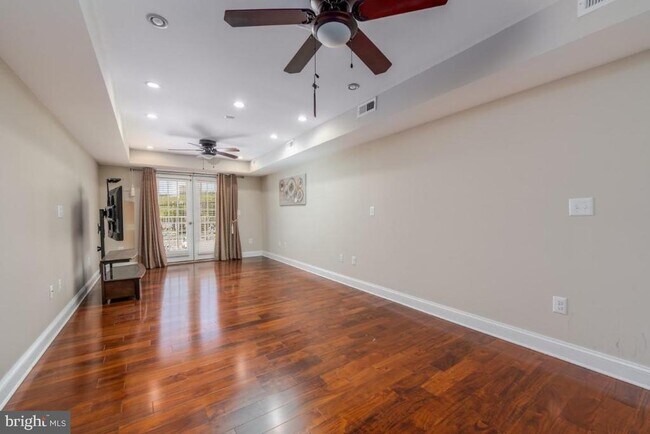 Building Photo - 316 Albemarle St