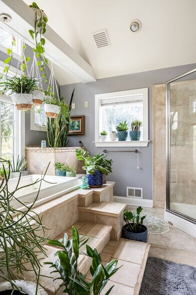 Building Photo - 15 Ferry St