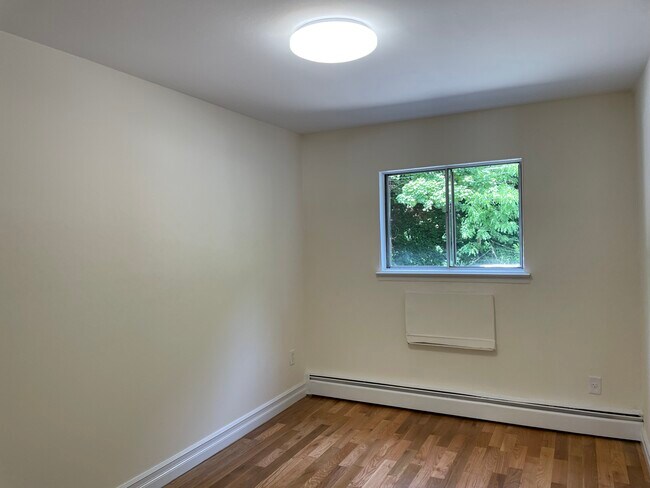 Building Photo - 2744 Johnson Avenue