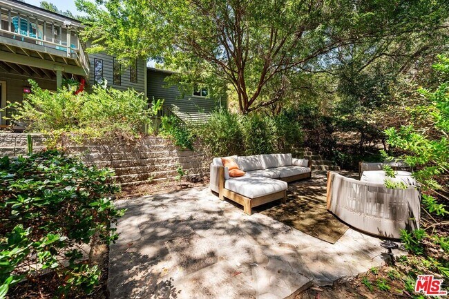 Building Photo - 22760 Chamera Ln