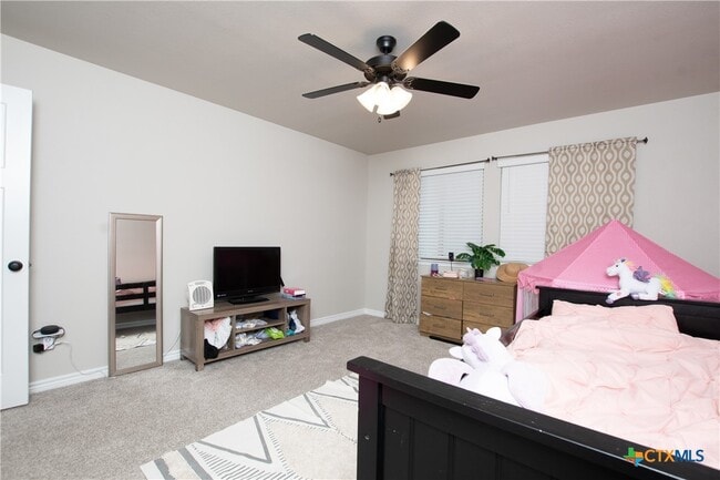 Building Photo - 1756 Meadow Crest