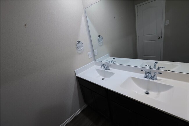 Building Photo - 9315 Colonial Bent Pl