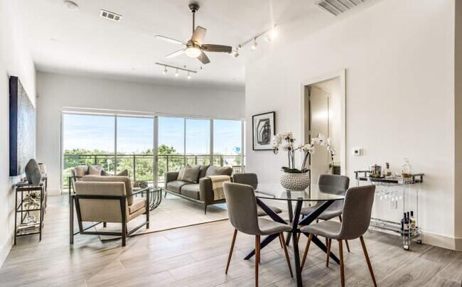 Building Photo - 1 bedroom in Dallas TX 75215
