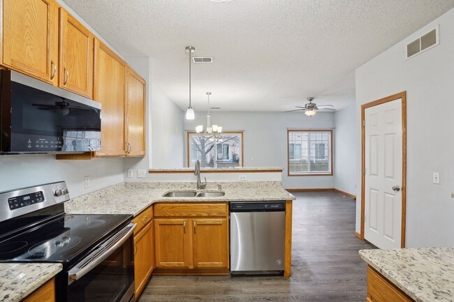 Building Photo - 7451 Derby Ln