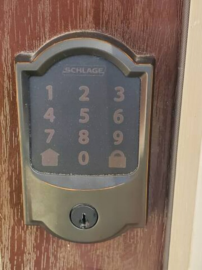 Building Photo - 1893 Appaloosa Run Trl