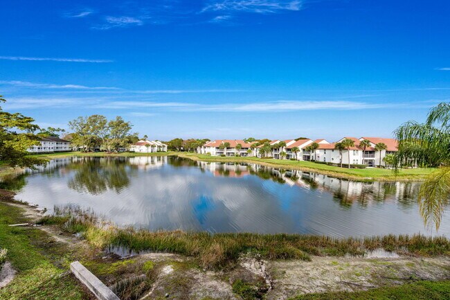 Building Photo - 286 Cypress Point Dr