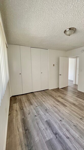 Building Photo - 428 Hayworth Ave
