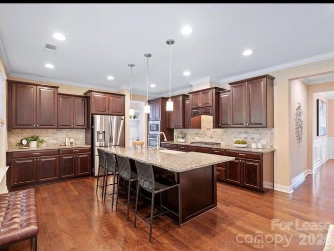 Building Photo - 1719 Sutter Creek Dr
